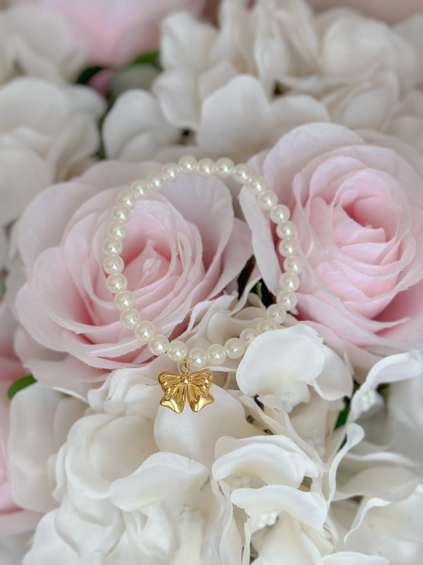 Golden Bow Pearl Bracelet