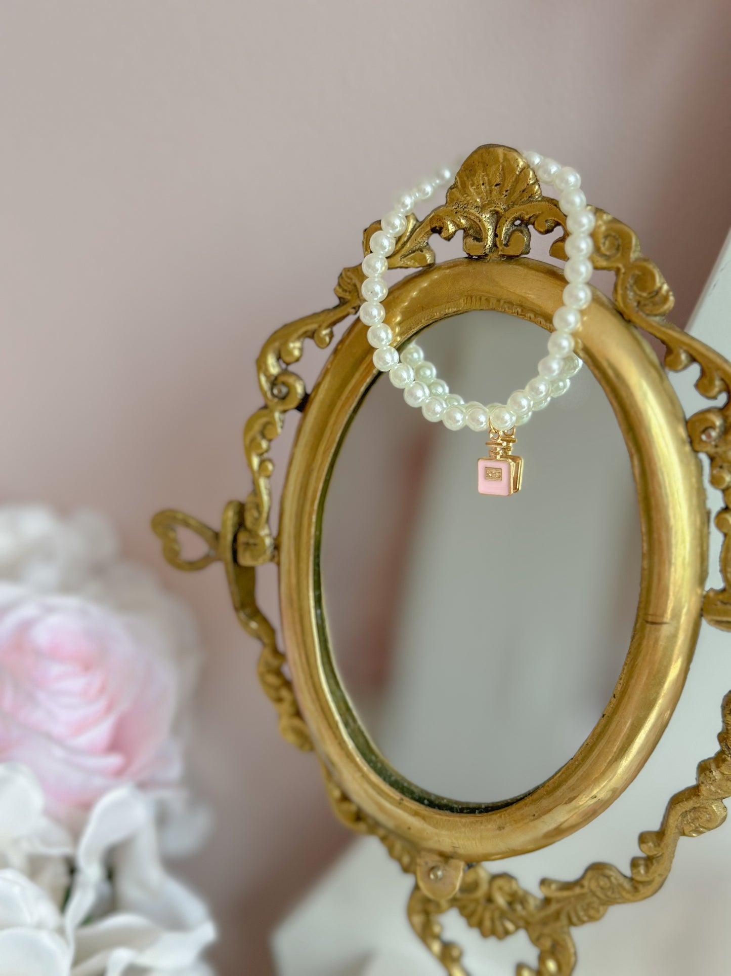 The N5 Pearl Bracelet