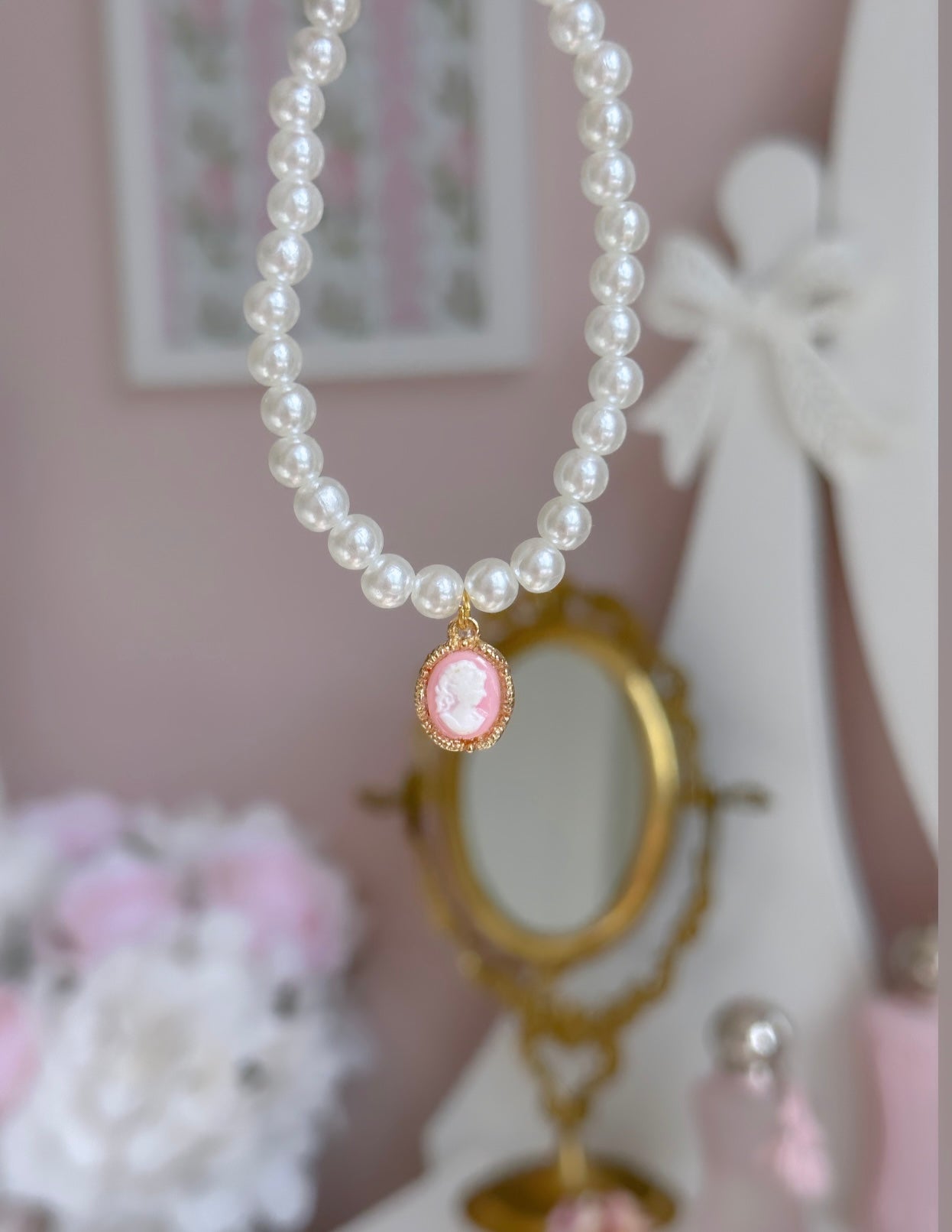The Royal Highness Bracelet Pink