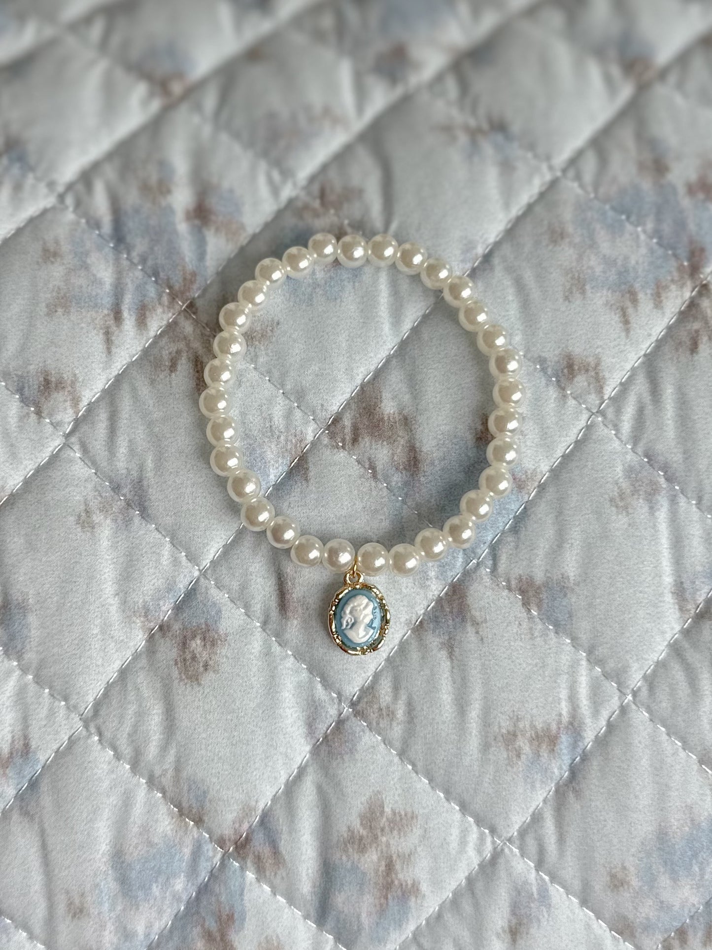 The Royal Highness Bracelet Blue