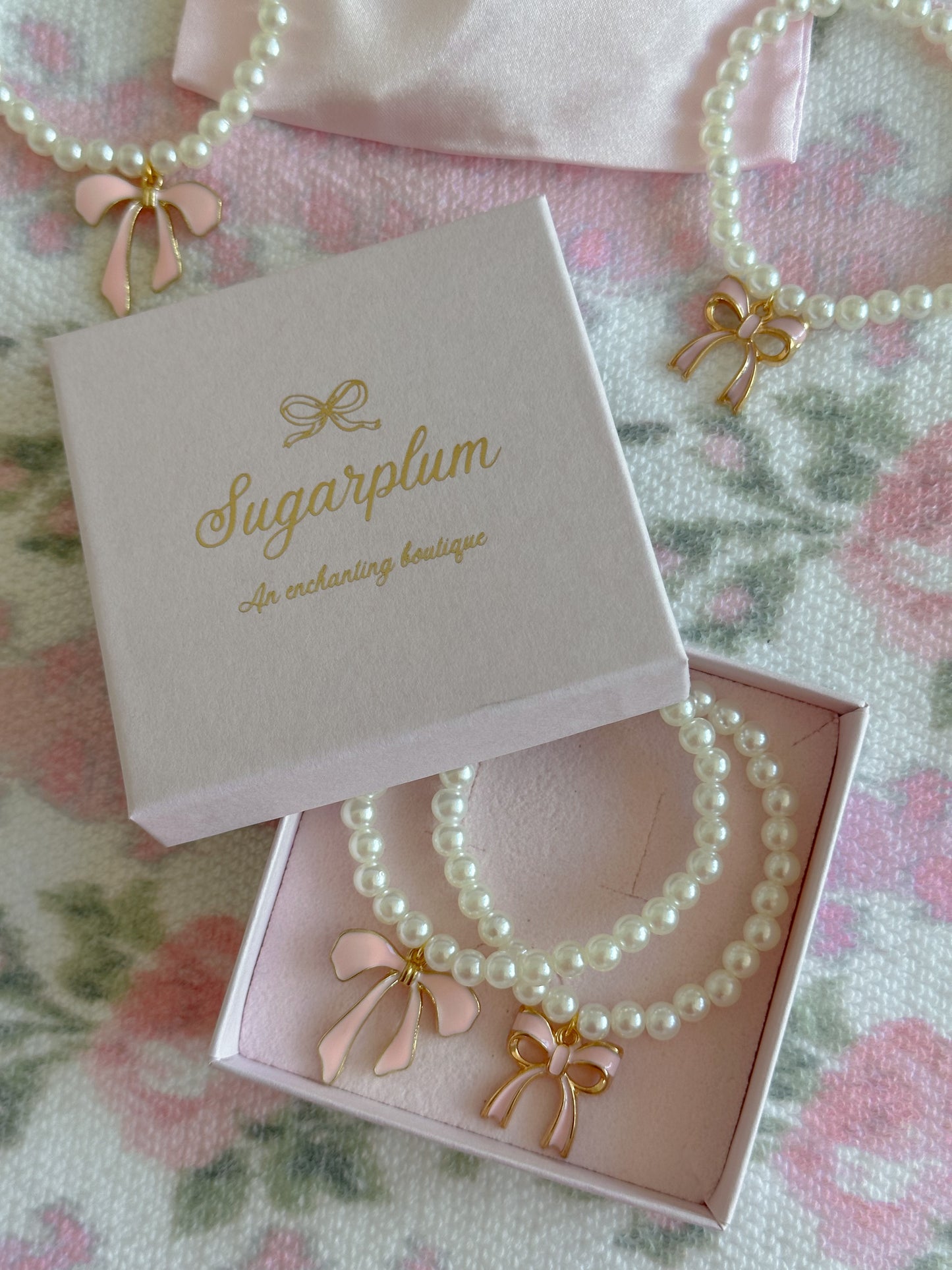 The Bow Bracelet Set